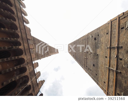 Due torri (Two towers) in Bologna 39251568