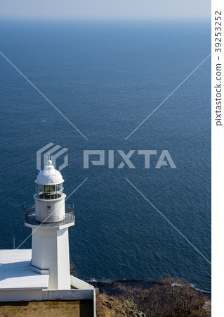 Shiroi Chikiwo lighthouse 39253252