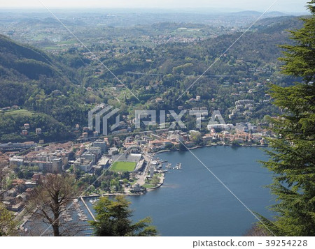 Aerial view of Como 39254228