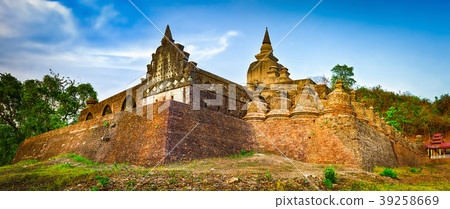 Shai-thaung Temple in Mrauk U. Myanmar. 39258669