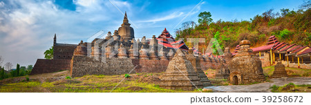 Shai-thaung Temple in Mrauk U. Myanmar. Shai-thaung Temple in Mrauk U. Myanmar. 39258672