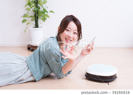 機器人吸塵器女人 機器人吸塵器女人 39260816