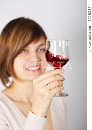Woman with wine 39262374
