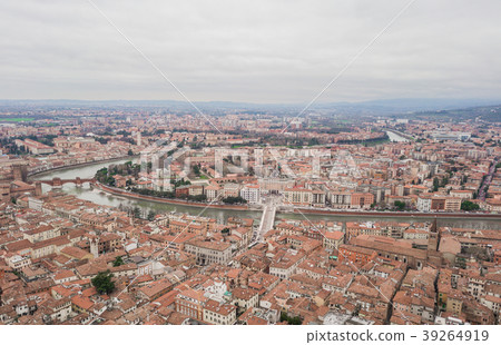 Cityscape of Verona 39264919