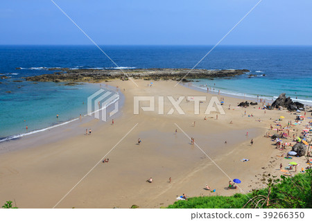Beach of Pechon, Cantabria, Spain Beach of Pechon, Cantabria, Spain 39266350