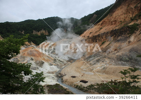 Jigokudani _ Noboribetsu Onsen Jigokudani _ Noboribetsu Onsen 39266411