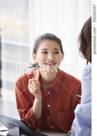 Roommate, share house, young woman, korean Roommate, share house, young woman, korean 39268387