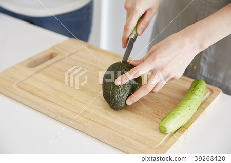 Life, Young Women, Korean 39268420