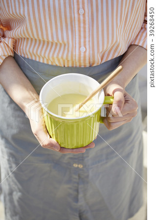 Life, Young Women, Korean 39268450