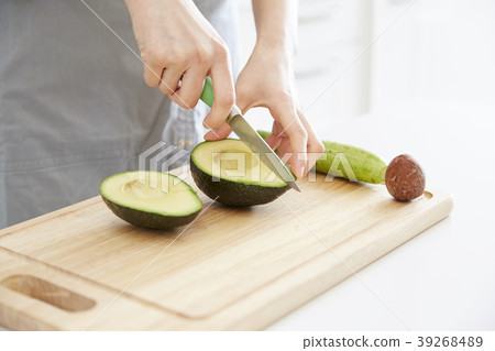 Life, Young Women, Korean 39268489