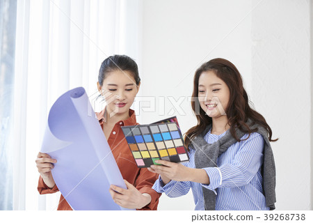 Roommate, share house, young woman, korean Roommate, share house, young woman, korean 39268738
