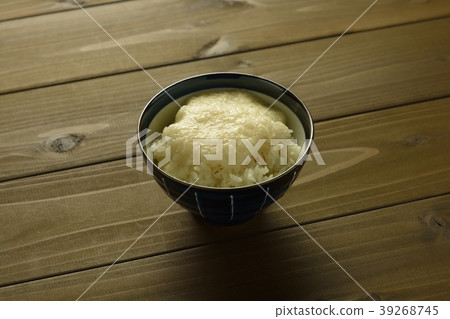 Wheat cooked rice Wheat cooked rice 39268745