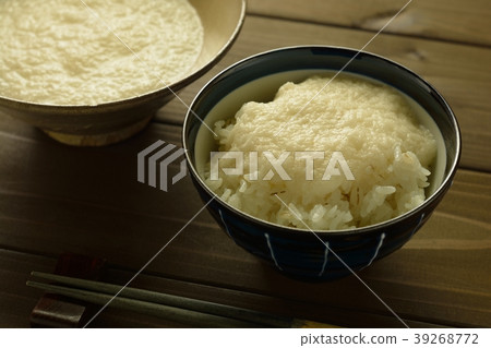 Wheat cooked rice Wheat cooked rice 39268772