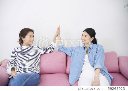 室友，分享房子，年輕的女人，韓國 39268923