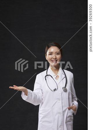 女醫生 女醫生 39269300