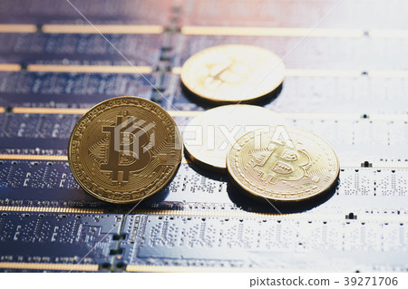 Bitcoin gold coin virtual currency printed circuit board computer electronics industry Bitcoin gold coin virtual currency printed circuit board computer electronics industry 39271706