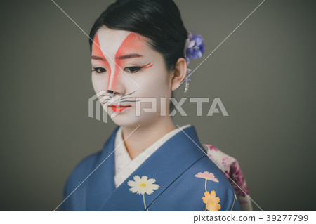 female, lady, woman 39277799