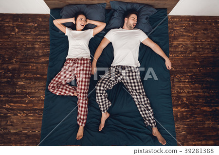 Top view family snoring concept. Top view family snoring concept. 39281388
