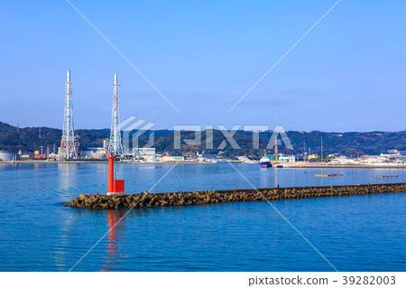 Ikishima島到Karatsu-Sanuki渡輪Karatsu港口的視圖[佐賀縣唐津市] 39282003