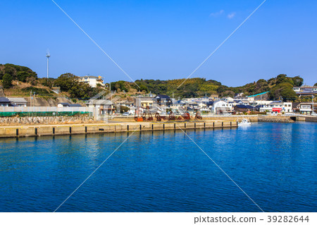 Iki-jima島到Karatsu-Sanuki渡輪壹岐島的景色[長崎縣贊岐市] 39282644