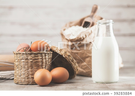Eggs, flour and milk 39283884