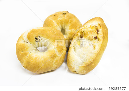 Three hard breads 39285577