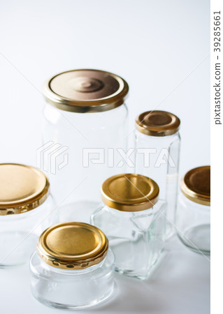 Empty bottle 39285661