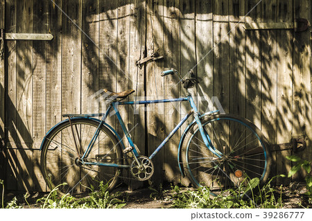 Old blue bicycle Old blue bicycle 39286777