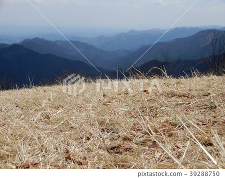 Mitakesan Mt. Mitakesan查看天空山前面 Mitakesan Mt. Mitakesan查看天空山前面 39288750
