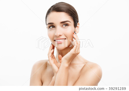 Beauty Skin Care Concept - Beautiful Caucasian 39291289