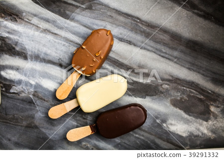 Ice cream on a stick Ice cream on a stick 39291332