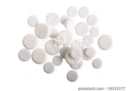 white pill capsule isolated on white background 39291377