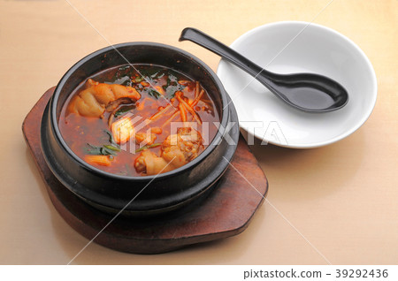 Korean food 39292436