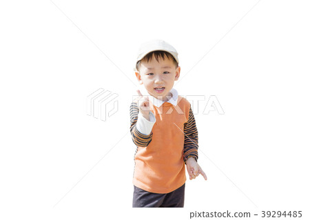可愛的小孩在白背景前微笑 39294485