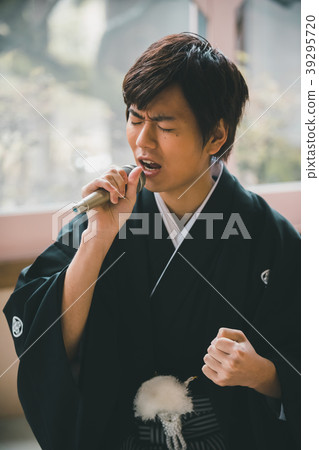 Chanting, sing, enka 39295720