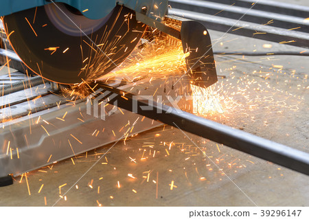 Circular fiber blade sawing machine Circular fiber blade sawing machine 39296147