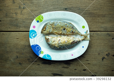 Mackerel Fried Mackerel Fried 39298132