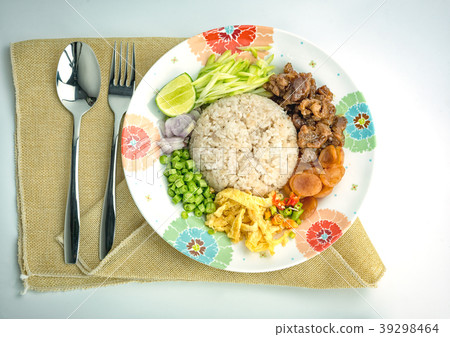 rice mixes the shrimp paste, Thai food rice mixes the shrimp paste, Thai food 39298464