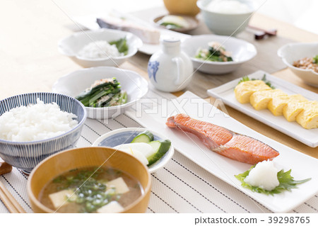 日本餐桌 39298765