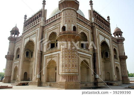 Corner view of Safdarjung Tomb 39299390