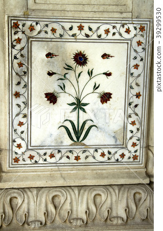 Floral motif on Marble Floral motif on Marble 39299530