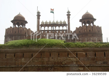Top Facade of Red Fort 39299599