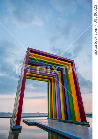 高雄旗津彩虹教堂與黃金海韻海珍珠Asia Kaohsiung Qijin Church 39300022