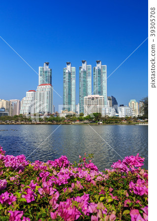 city view at Benjakitti Park, Bangkok, Thailand 39305708