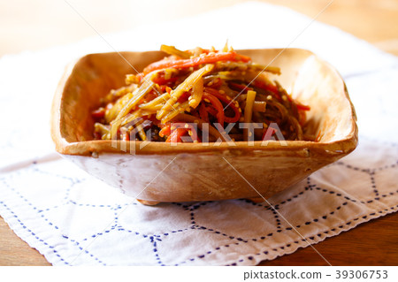 Kibo burdock Kibo burdock 39306753