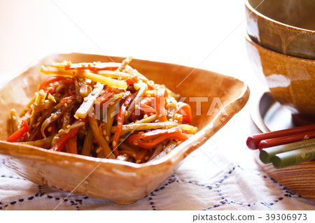 Kibo burdock 39306973