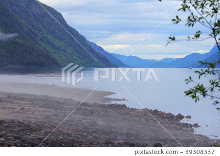 Morning norwegian landscape Morning norwegian landscape 39308337