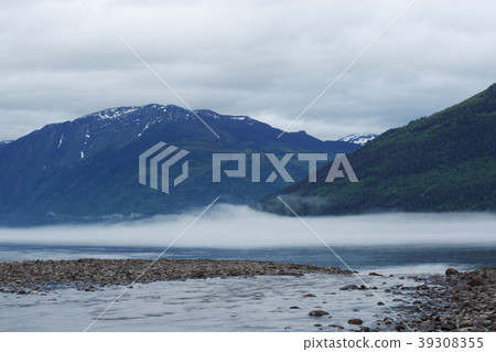 Morning norwegian landscape Morning norwegian landscape 39308355