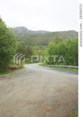 Road at rainy weather Road at rainy weather 39308553