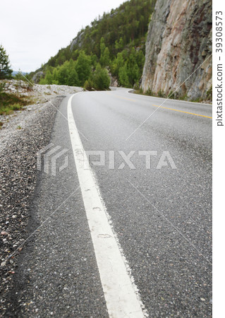 Mountain road, Norway Mountain road, Norway 39308573